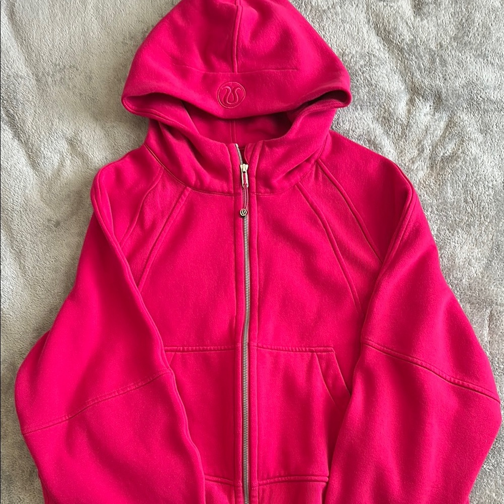 Lululemon Scuba Oversized Full-Zip Hoodie 
M/L
